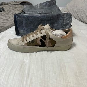 Shu Shop camo star sneaker